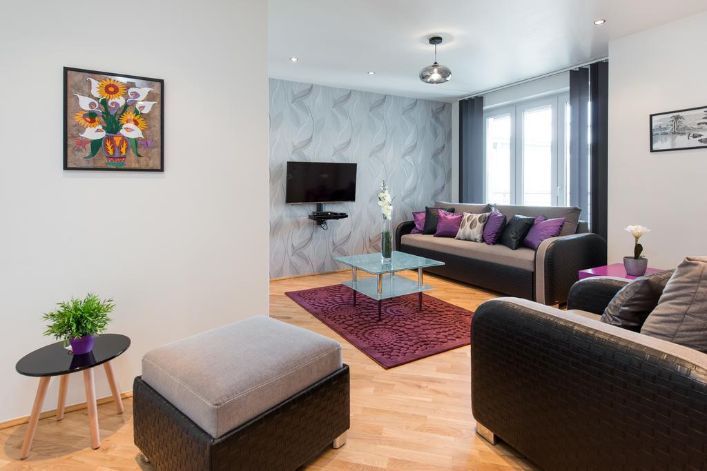 Neo Apartments Красков Екстериор снимка