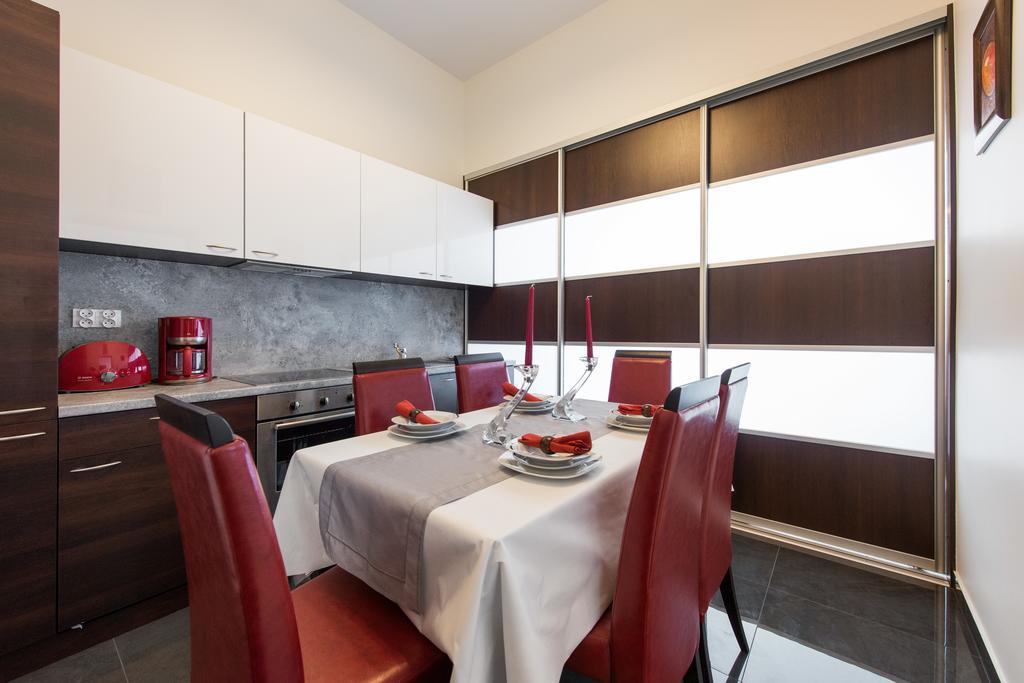 Neo Apartments Красков Екстериор снимка